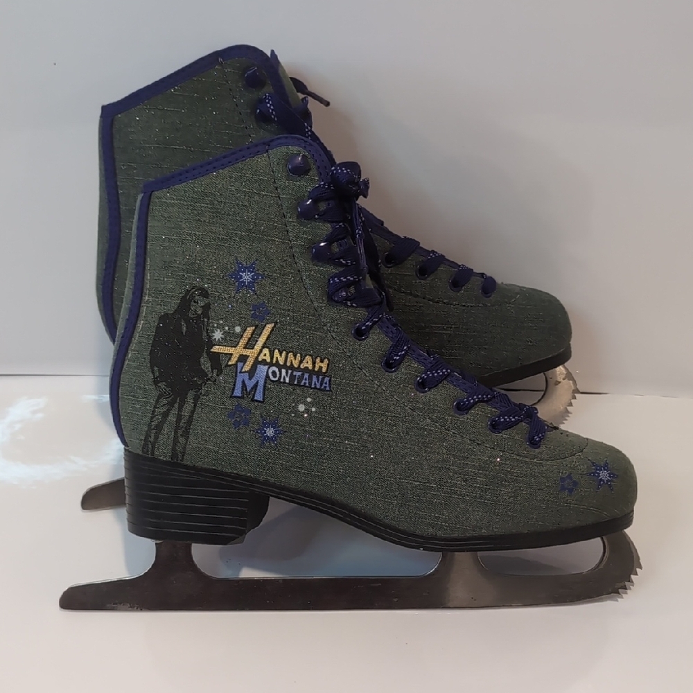 Hannah Montana Ice Skates with Blue Accents